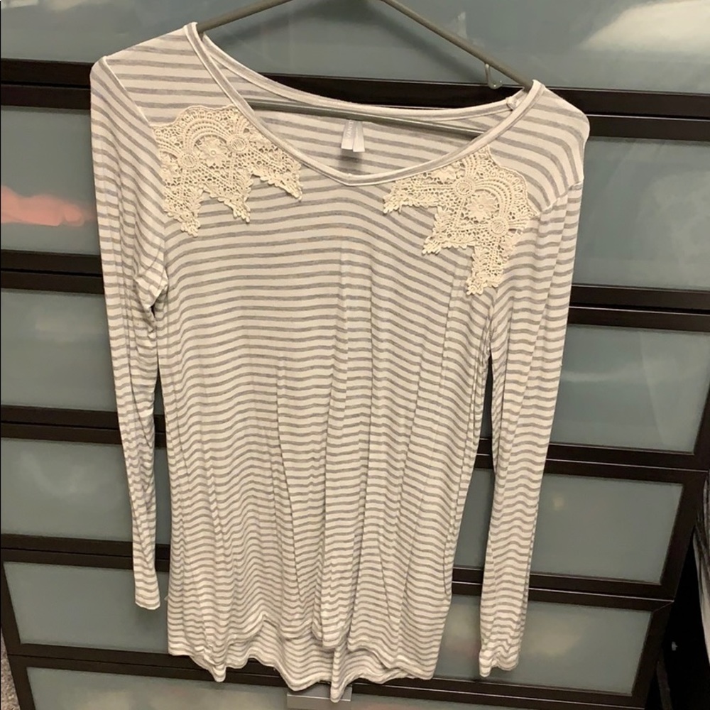 Vanity stripped long sleeve